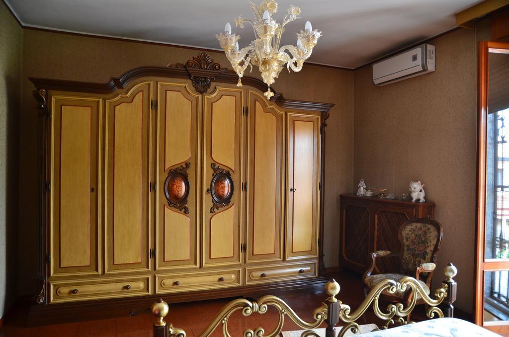 B&B Mamma Mia Family House Пескьера-дель-Гарда Номер фото